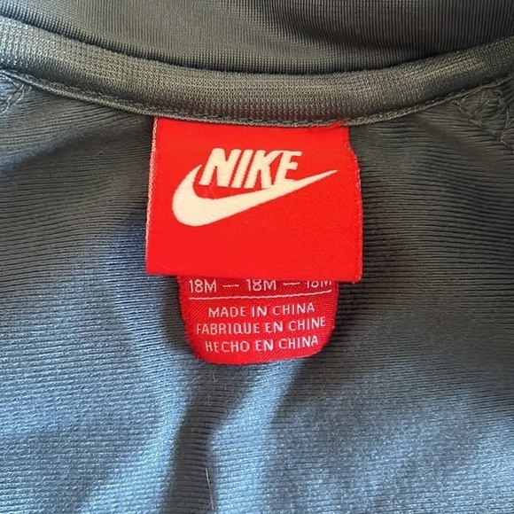 Nike baby full zip track jacket - Picture 6 of 6